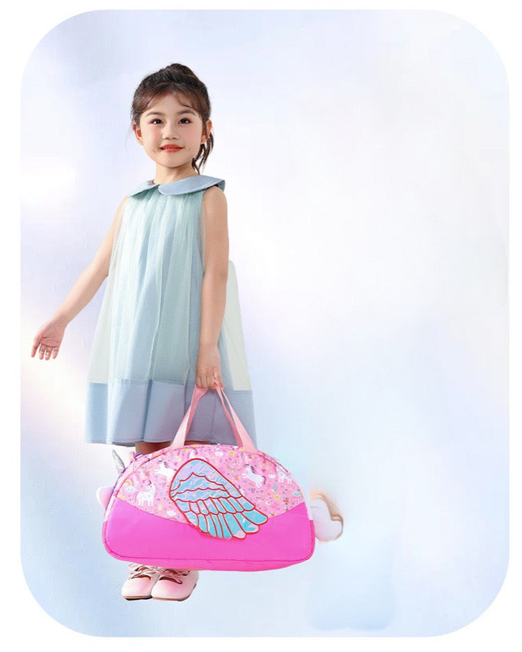 Super cute children’s Large Capacity shoulder duffel bag for trips and outing