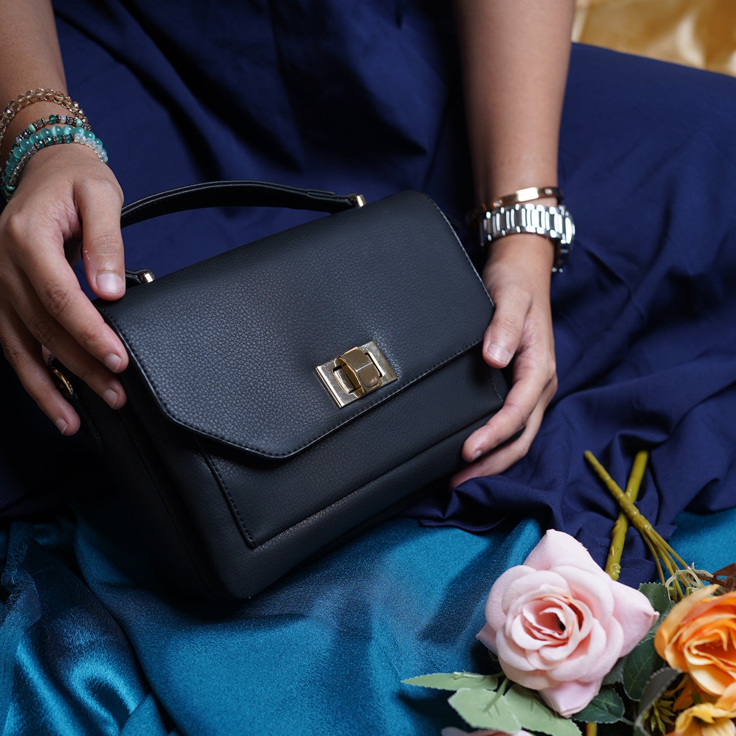 Bagmire |Women's Sling Bag With Adjustable Crossbody Strap-Black