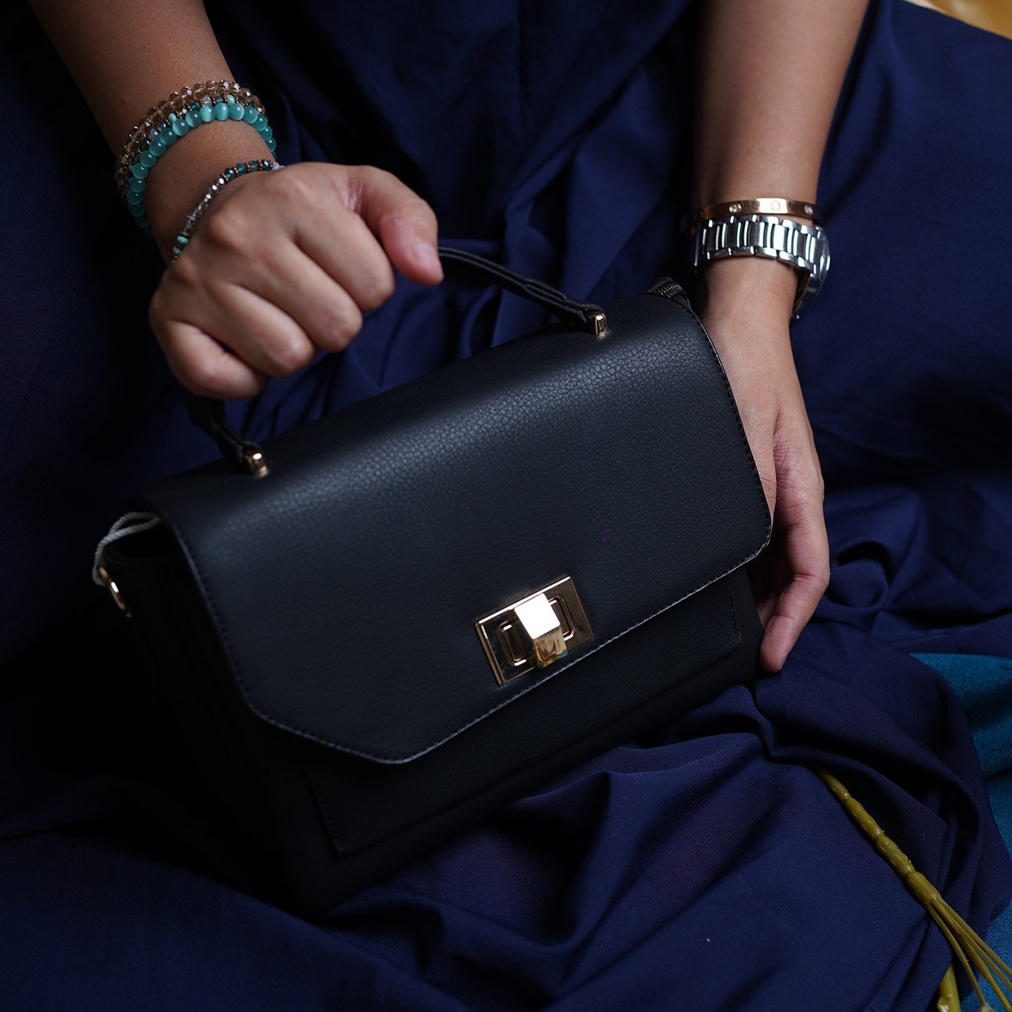 Bagmire |Women's Sling Bag With Adjustable Crossbody Strap-Black