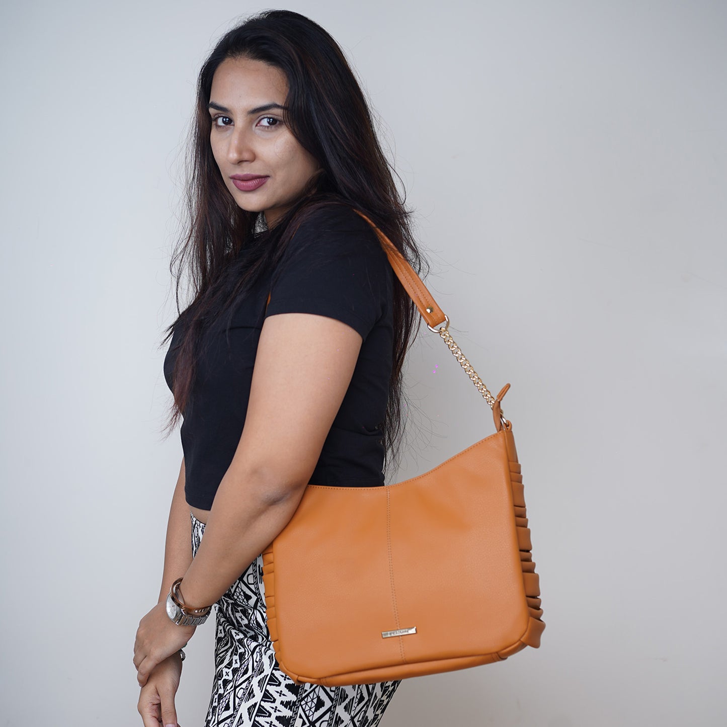 Bagmire Chic Chain Strap Hobo Bag For Women-Brown