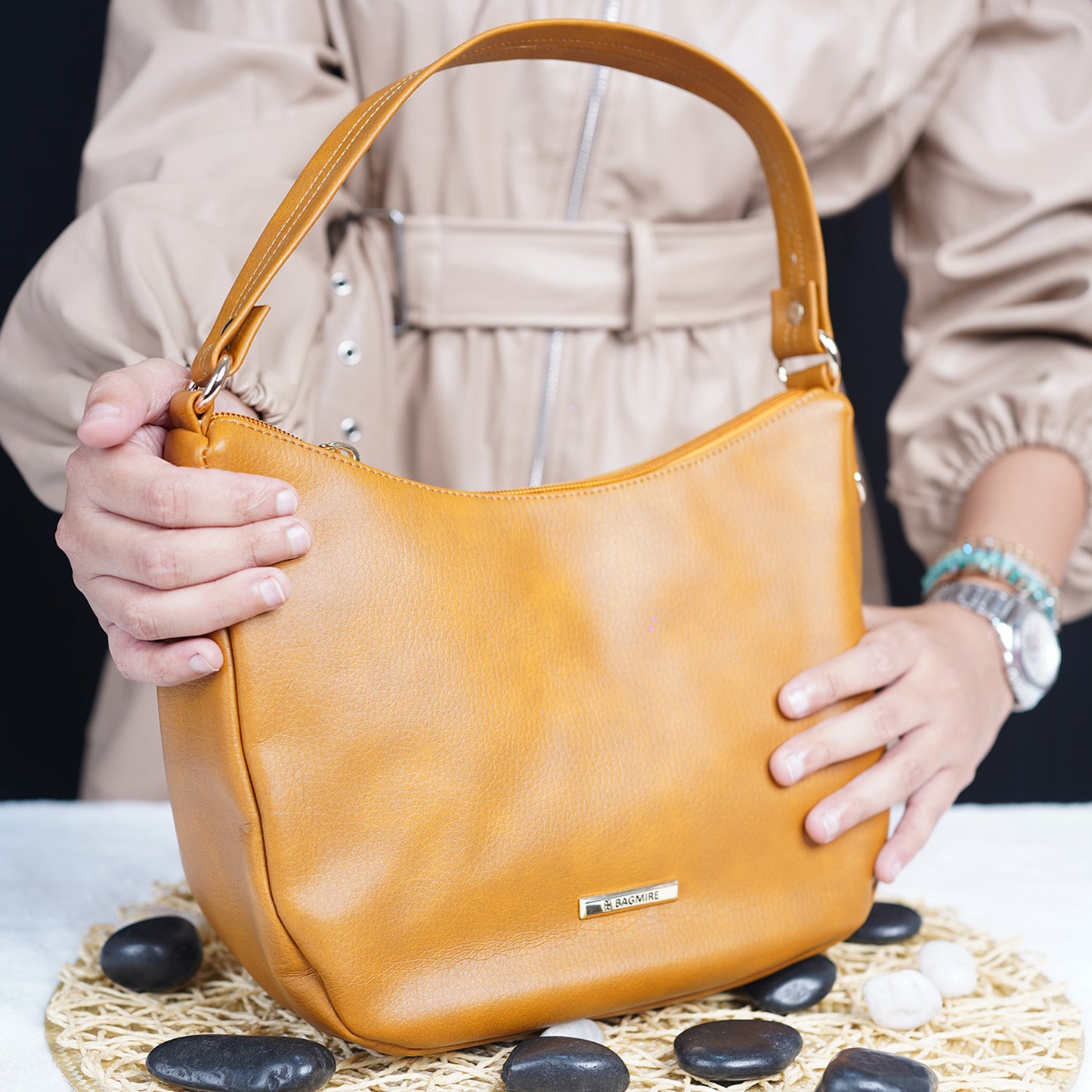Modern Faux Leather Hobo & Crossbody Bag-Adjustable Strap For Everyday Style-Brown