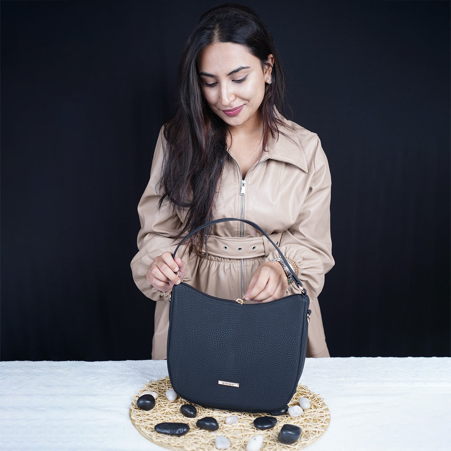 Modern Faux Leather Hobo & Crossbody Bag-Adjustable Strap For Everyday Style-Gray