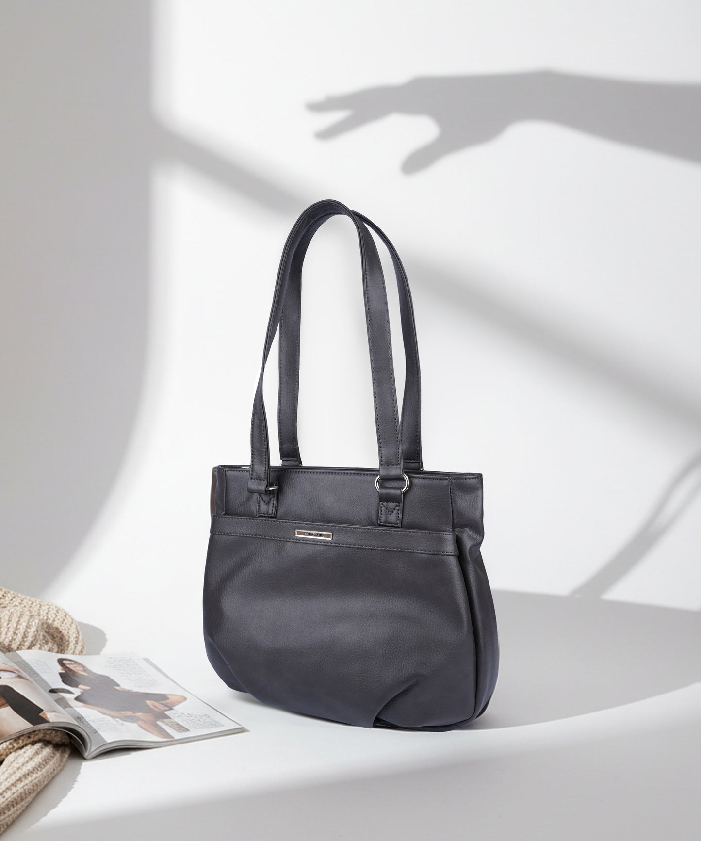 Bagmire Chic Faux Leather Shoulder Tote: Versatile Everyday Handbag
