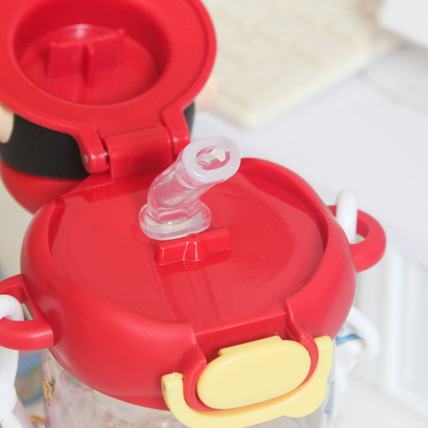 Shinchan  Insulated Straw Sipper Steel Bottle