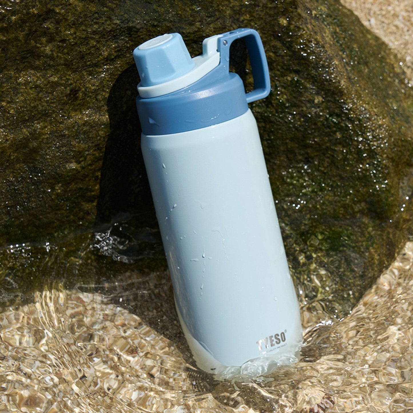 TYESO Sports Vacuum Insulated Steel Bottle 900ML with Portable Handle Blue - Bagmire