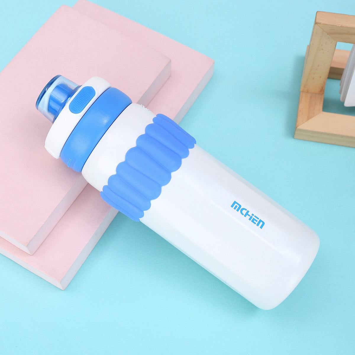 Macaron Insulated Water Bottle 550ml | Leakproof Stainless Steel Sipper with Straw Lid & Silicone Grip | Cute Travel Flask for Kids & Adults