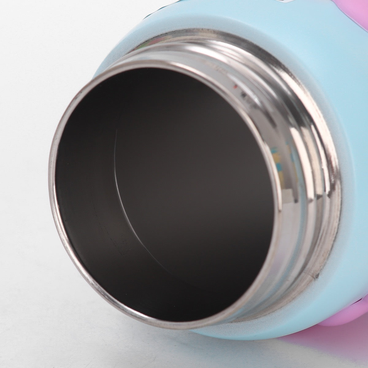 Macaron Insulated Water Bottle 550ml | Leakproof Stainless Steel Sipper with Straw Lid & Silicone Grip | Cute Travel Flask for Kids & Adults