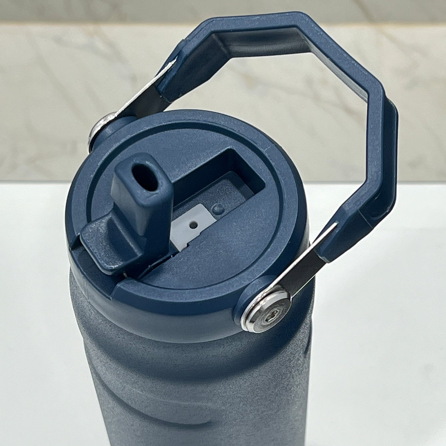 Large Capacity Insulated Water Bottle with Handle - Stainless Steel, Leakproof, Wide Mouth Flip Cap for Gym, Sport & Outdoor