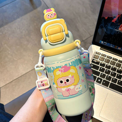 Kawaii 500ml Cartoon Insulated Water Bottle – Dual Sip Straw & Portable Shoulder Strap Sipper for Kids & Girls